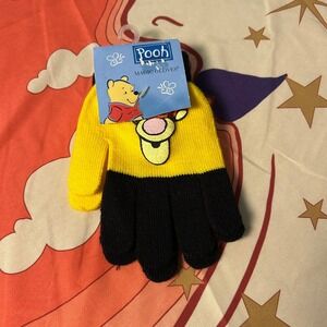 Y2K Disney Winnie the Pooh Tigger Magic Gloves Yellow Knit One Size Deadstock